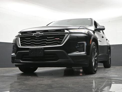 Used 2023 Chevrolet Traverse RS w/ LPO, Floor Liner Package AWD/4WD image 31