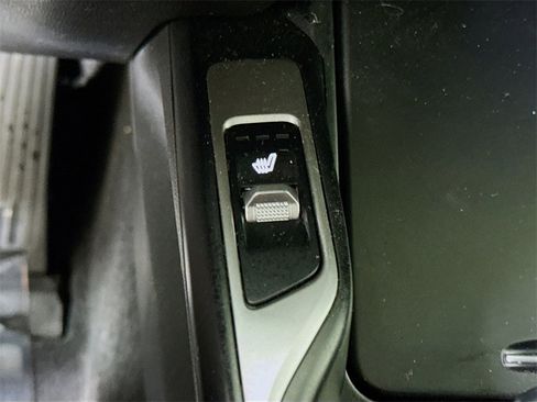 Used 2023 Kia Sorento S w/ Panoramic Sunroof Package image 14