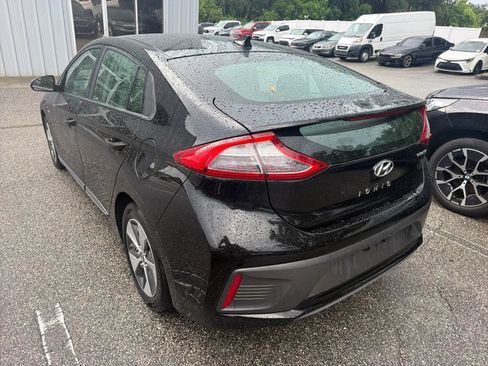 Used 2019 Hyundai Ioniq Electric FWD image 9