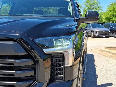 Used 2024 Toyota Tundra SR5 w/ SR5 Premium Package AWD/4WD image 9