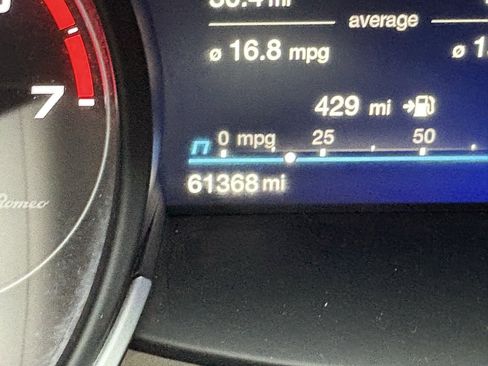 Used 2021 Alfa Romeo Stelvio Ti image 12