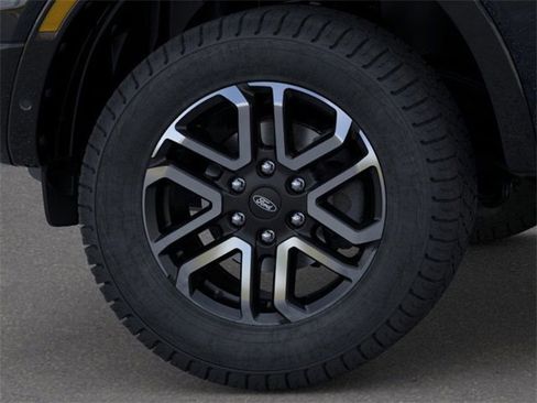 New 2025 Ford Ranger Lariat w/ FX4 Off-Road Package image 19