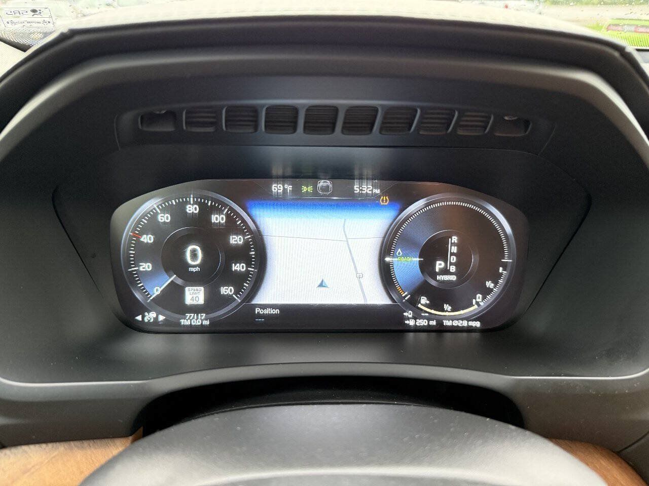 Used 2016 Volvo XC90 T8 Inscription w/ Vision Package AWD/4WD image 27