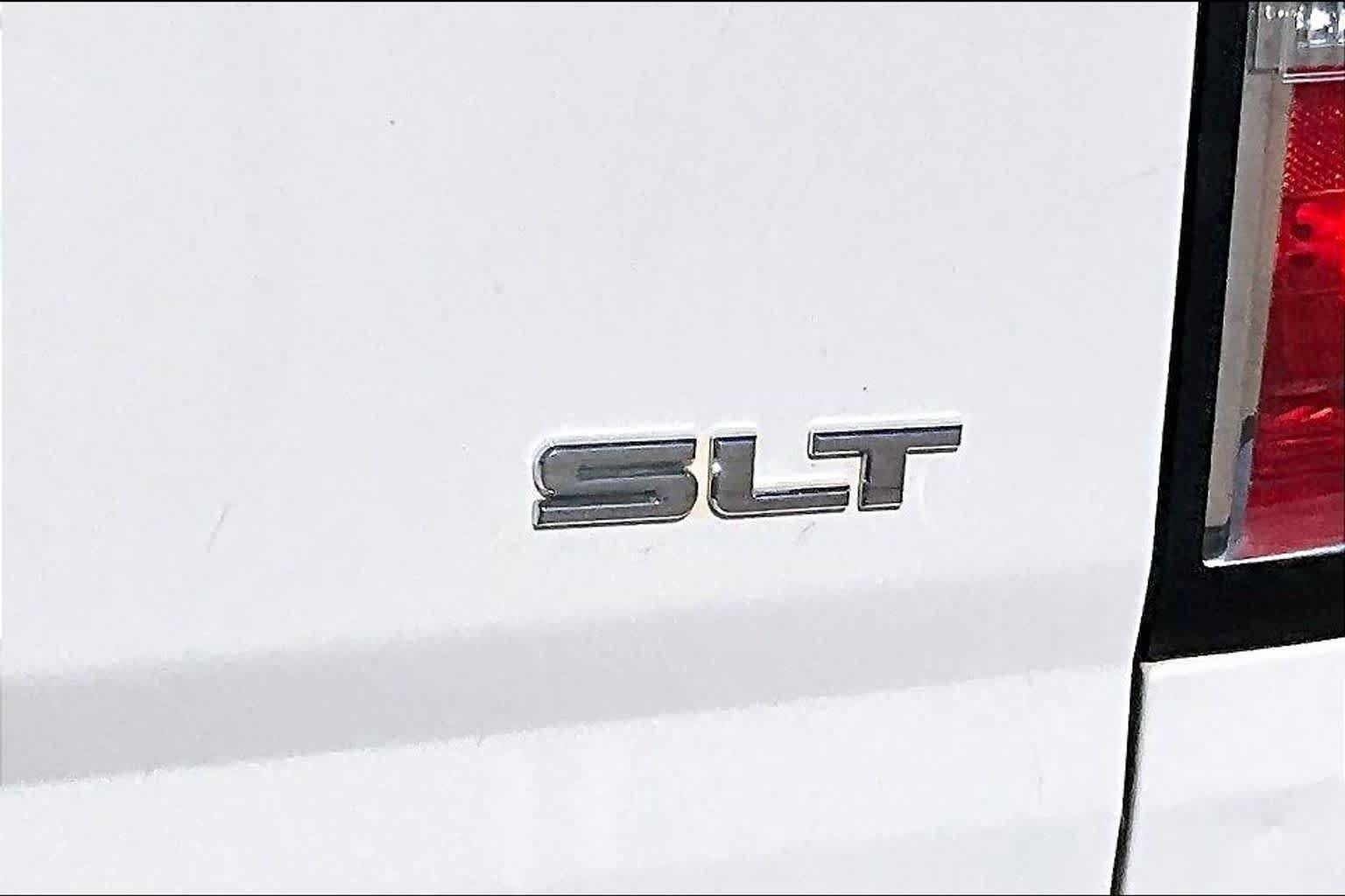Used 2017 GMC Canyon SLT w/ Trailering Package AWD/4WD image 10