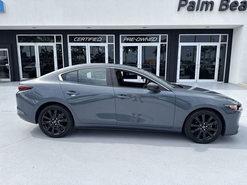 Used 2023 MAZDA MAZDA3 s FWD image 5