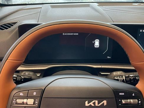 New 2026 Kia Sportage X-Line w/ X-Line Technology Package AWD/4WD image 12