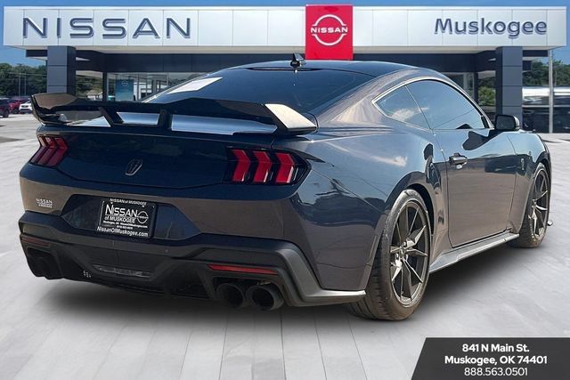 Used 2025 Ford Mustang Dark Horse RWD image 5