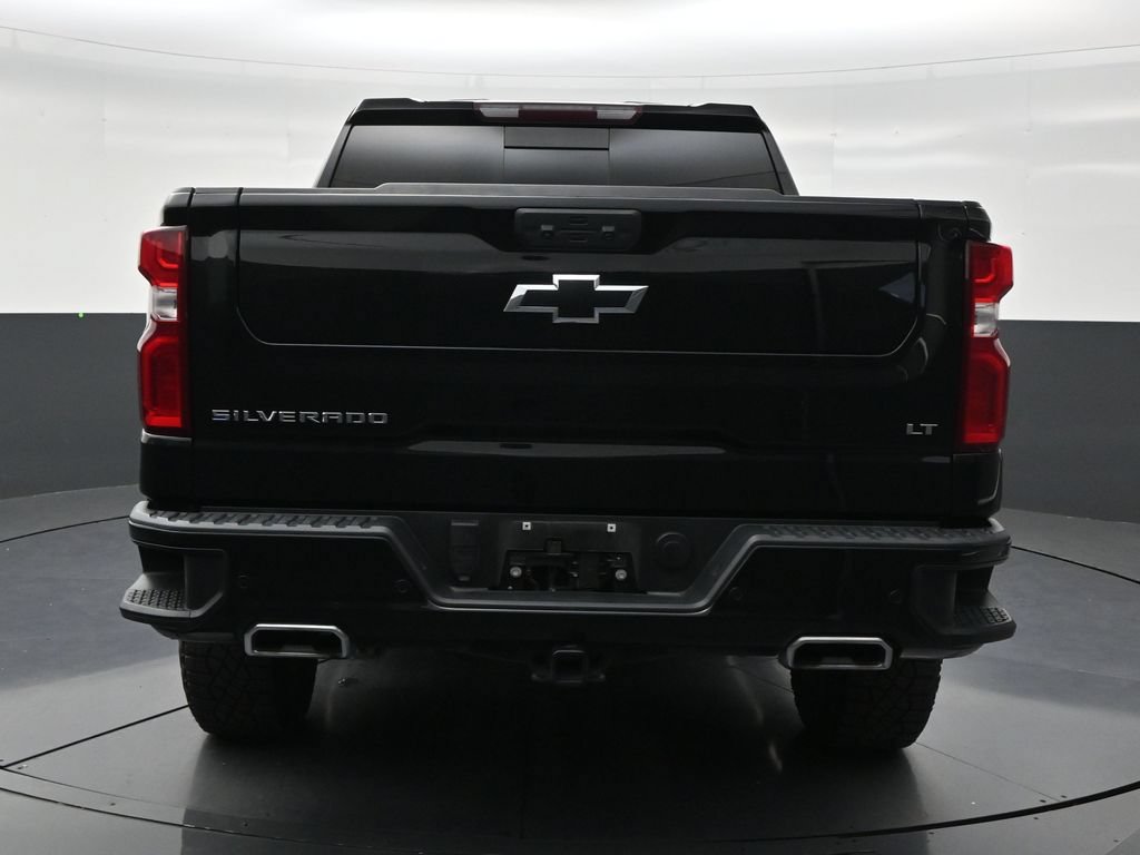 Used 2021 Chevrolet Silverado 1500 LT Trail Boss w/ Convenience Package II AWD/4WD image 4