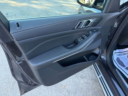 Used 2023 BMW X5 sDrive40i image 13