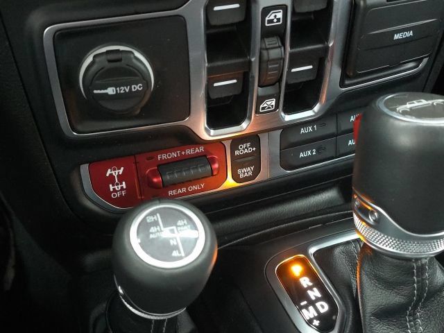 Used 2024 Jeep Gladiator Rubicon AWD/4WD image 38