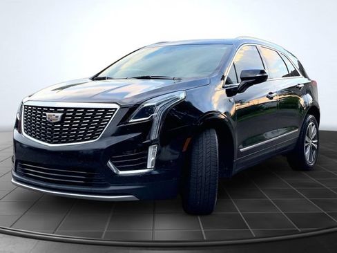 Used 2021 Cadillac XT5 Premium Luxury FWD image 4