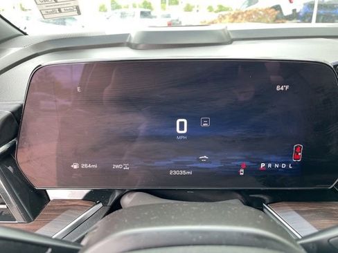 Used 2025 Chevrolet Tahoe LT AWD/4WD image 8