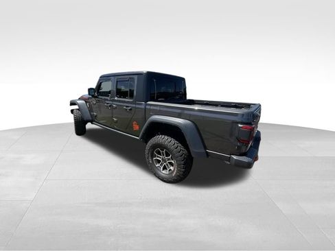 Used 2024 Jeep Gladiator Mojave w/ Technology Group AWD/4WD image 10