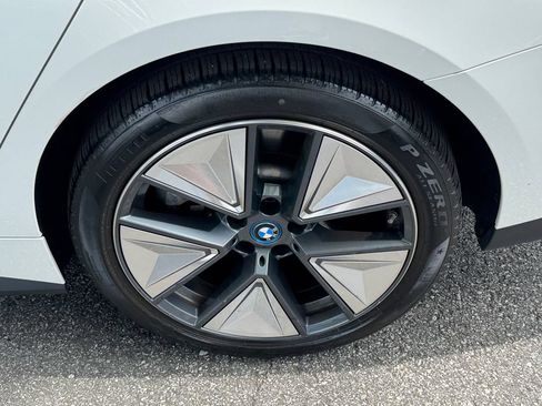 Used 2023 BMW i4 eDrive35 w/ Premium Package RWD image 22