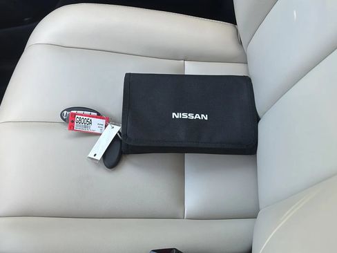 Used 2020 Nissan Murano SV w/ Premium Package AWD/4WD image 15