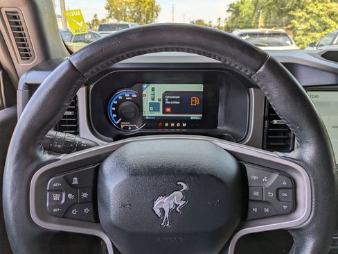 Used 2021 Ford Bronco Outer Banks AWD/4WD image 25
