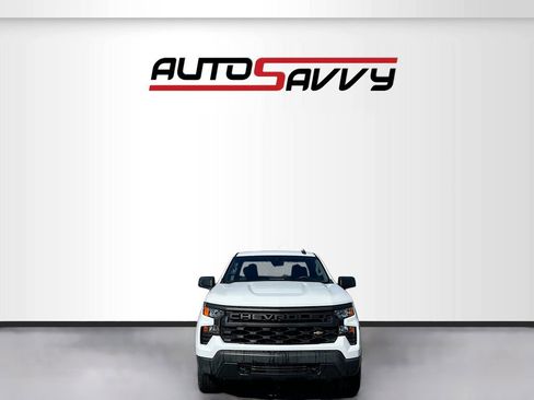 Used 2024 Chevrolet Silverado 1500 W/T w/ WT Value Package AWD/4WD image 2