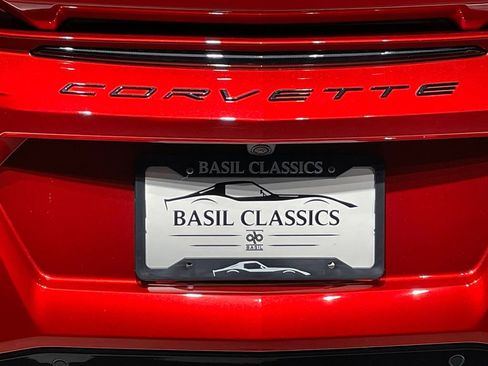 Used 2021 Chevrolet Corvette Stingray w/ Z51 Performance Package image 42