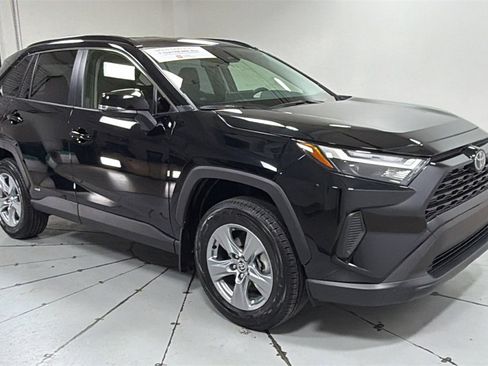 Certified 2025 Toyota RAV4 LE image 3