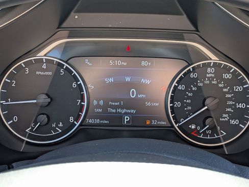 Used 2018 Nissan Murano SL w/ Moonroof Package AWD/4WD image 19