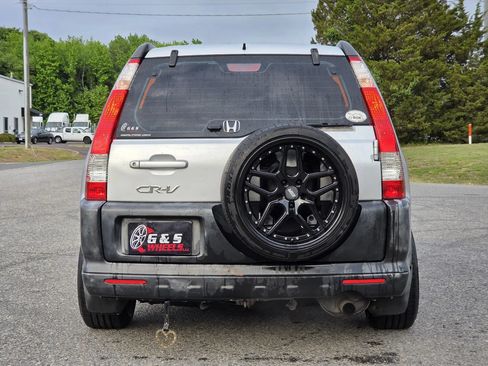 Used 2006 Honda CR-V LX image 9