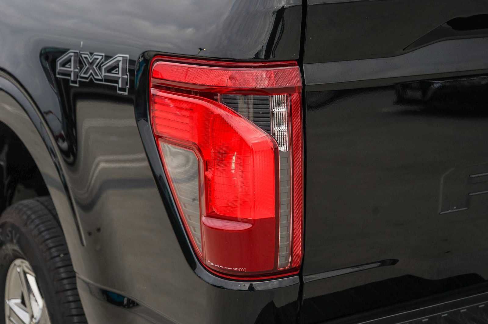 Used 2024 Ford F150 XLT w/ Mobile Office Package AWD/4WD image 9