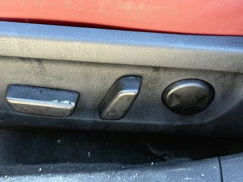 Used 2024 MAZDA MAZDA3 s image 23