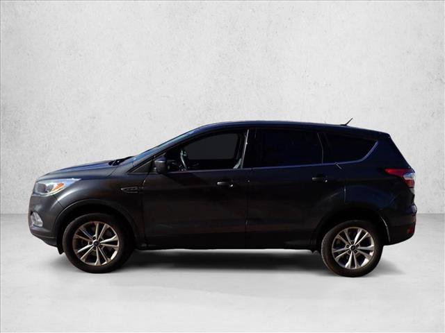 Used 2017 Ford Escape SE AWD/4WD image 2