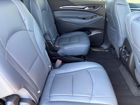 Used 2019 Buick Enclave Premium AWD/4WD image 12