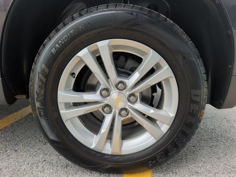 Used 2016 Chevrolet Equinox LS AWD/4WD image 2