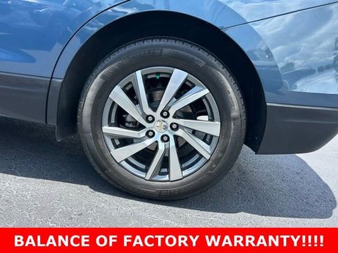 Certified 2024 Chevrolet Equinox LT FWD image 10