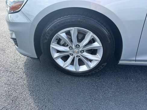 Used 2022 Chevrolet Malibu LT FWD image 37