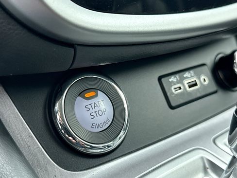 Used 2024 Nissan Murano SV w/ SV Midnight Edition Package AWD/4WD image 19