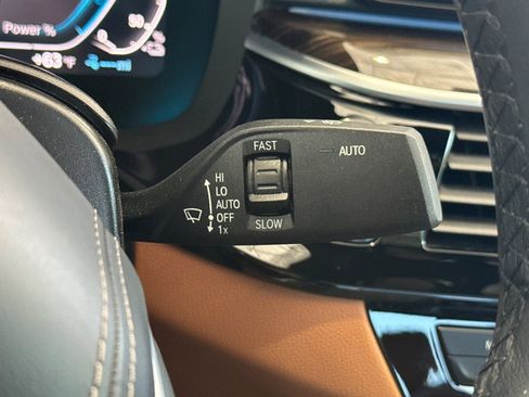 Used 2023 BMW 530e w/ Premium Package RWD image 34