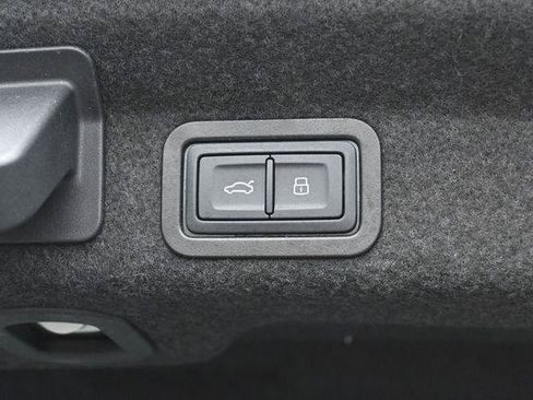 Used 2023 Audi A6 Premium Plus w/ Premium Plus Package AWD/4WD image 32