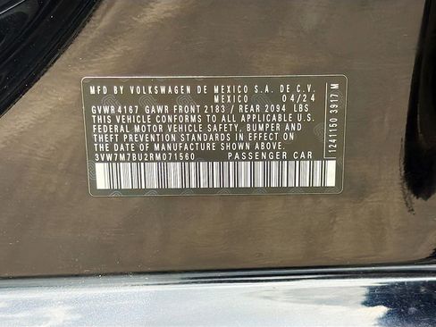 Used 2024 Volkswagen Jetta SE w/ Panoramic Sunroof Package FWD image 41