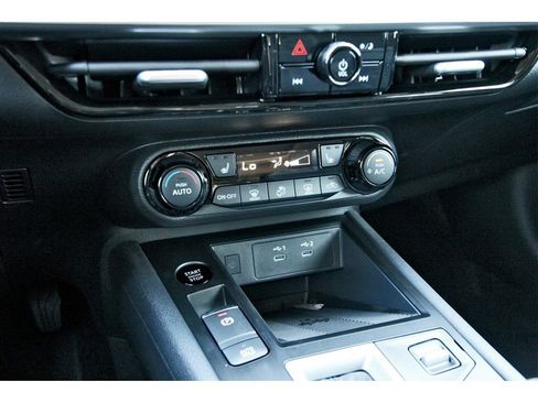 New 2026 Nissan Kicks SV w/ SV Premium Package image 27