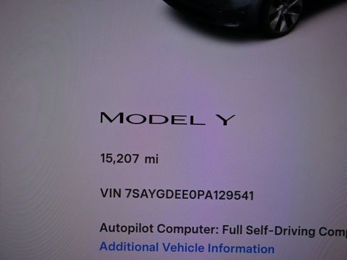Used 2023 Tesla Model Y Long Range image 29