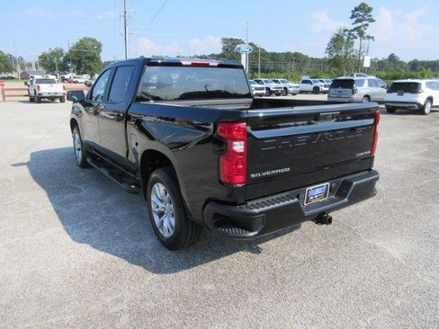 New 2025 Chevrolet Silverado 1500 Custom image 7