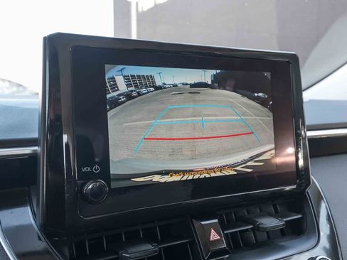 Used 2024 Toyota Corolla LE FWD image 26