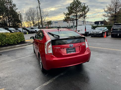 Used 2013 Toyota Prius Three image 28