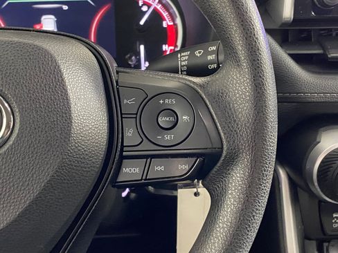 Used 2024 Toyota RAV4 LE image 29