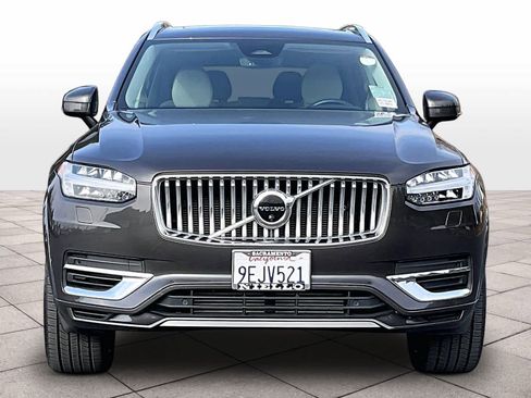 Used 2023 Volvo XC90 T8 Plus w/ Protection Package Premier image 3