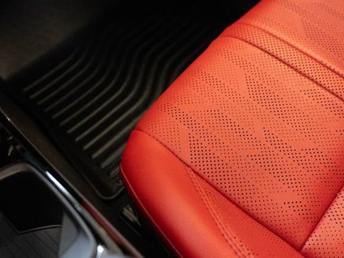 Used 2025 Toyota Camry XSE image 28