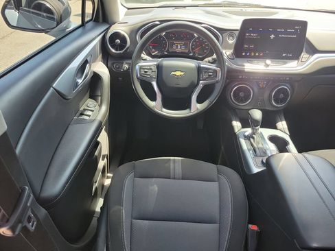 Used 2023 Chevrolet Blazer LT AWD/4WD image 10
