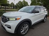 Used 2020 Ford Explorer XLT w/ Equipment Group 202A image 2