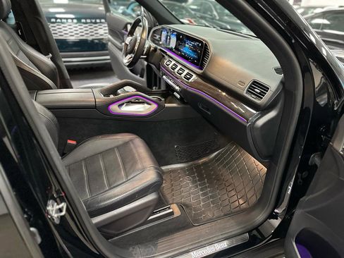 Used 2021 Mercedes-Benz GLS 580 4MATIC w/ E-Active Body Control Package image 37