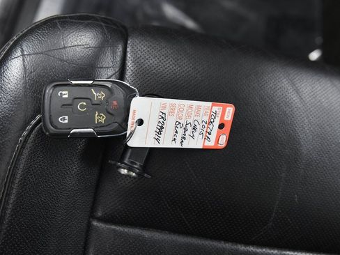 Used 2015 Chevrolet Suburban LTZ image 26