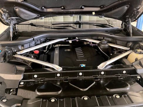 Used 2022 BMW X5 sDrive40i w/ Parking Assistance Package RWD image 28