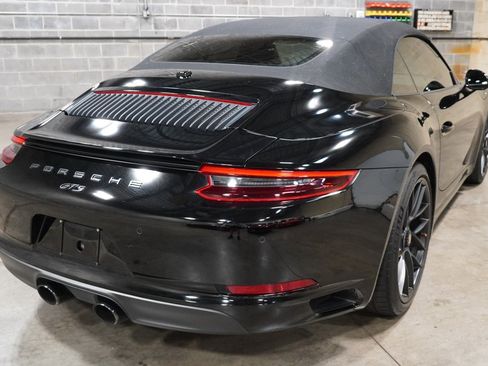Used 2019 Porsche 911 Carrera 4 GTS image 7